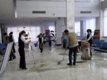 成都保潔專家 專業(yè)空調(diào)清洗、油煙機(jī)清洗與全方位保潔服務(wù)